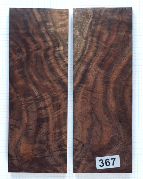 Figured Walnut Burl scales #367